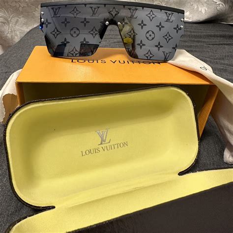 nuova collezione sunglasses louis vuitton|Louis Vuitton sunglasses monogram.